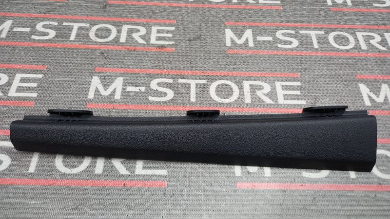 накладка стойки кузова, 340 рублей, Красноярск