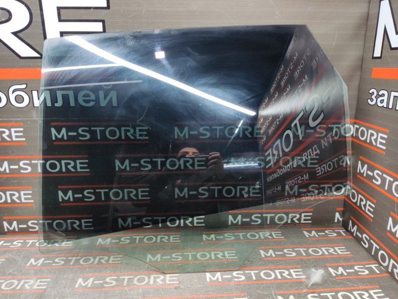 Стекло боковое, 980 рублей, Красноярск