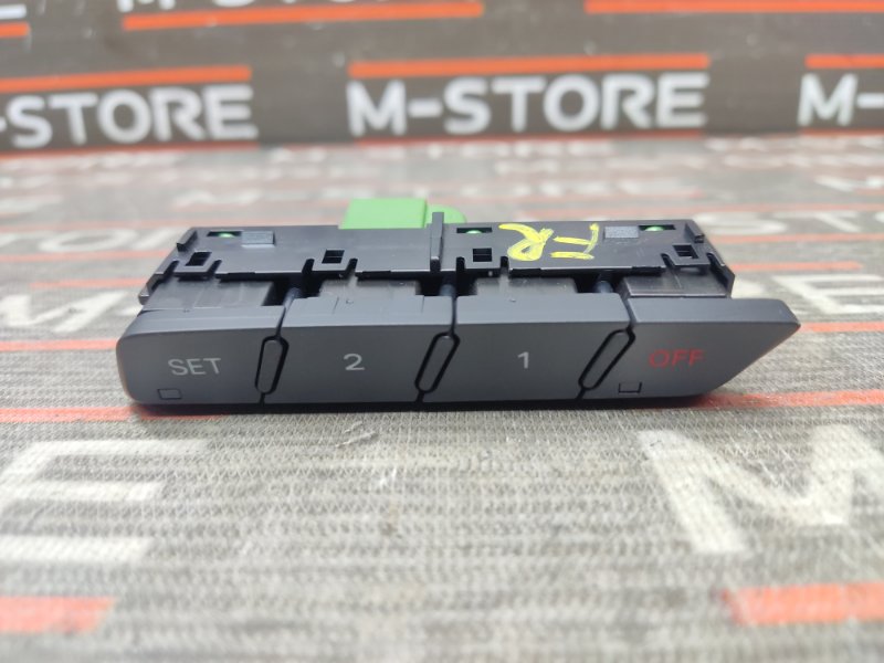 кнопка памяти сидений, 600 рублей, Красноярск