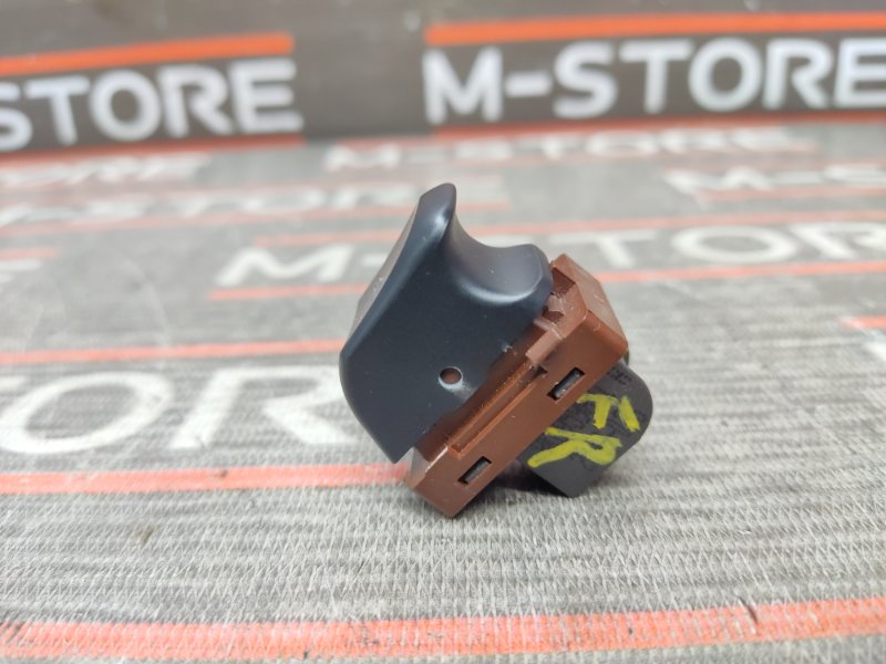 Кнопка открывания багажника, 350 рублей, Красноярск