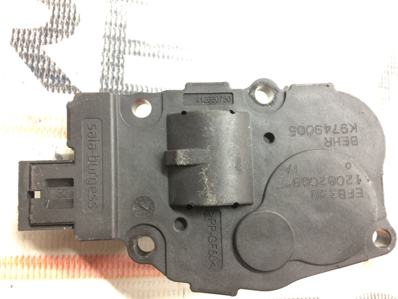 привод заслонки отопителя, 200 рублей, Красноярск