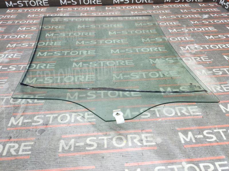 Стекло боковое, 350 рублей, Красноярск