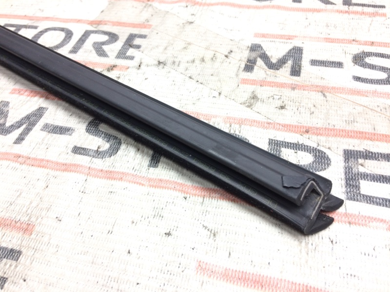 уплотнитель стекла двери, 340 рублей, Красноярск