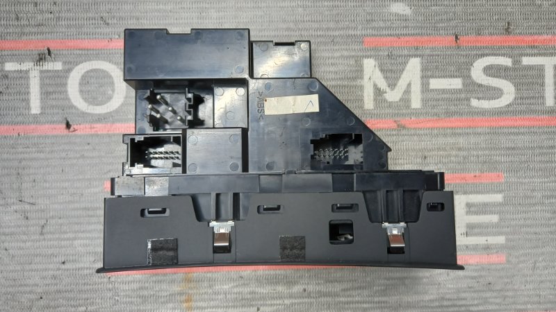 кнопка стеклоподъемника, 300 рублей, Красноярск