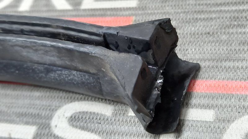 Уплотнитель капота, 340 рублей, Красноярск