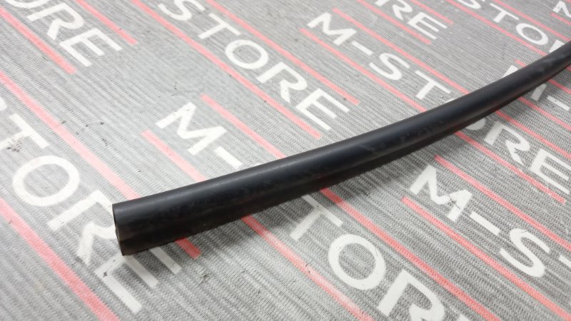 Уплотнитель капота, 630 рублей, Красноярск