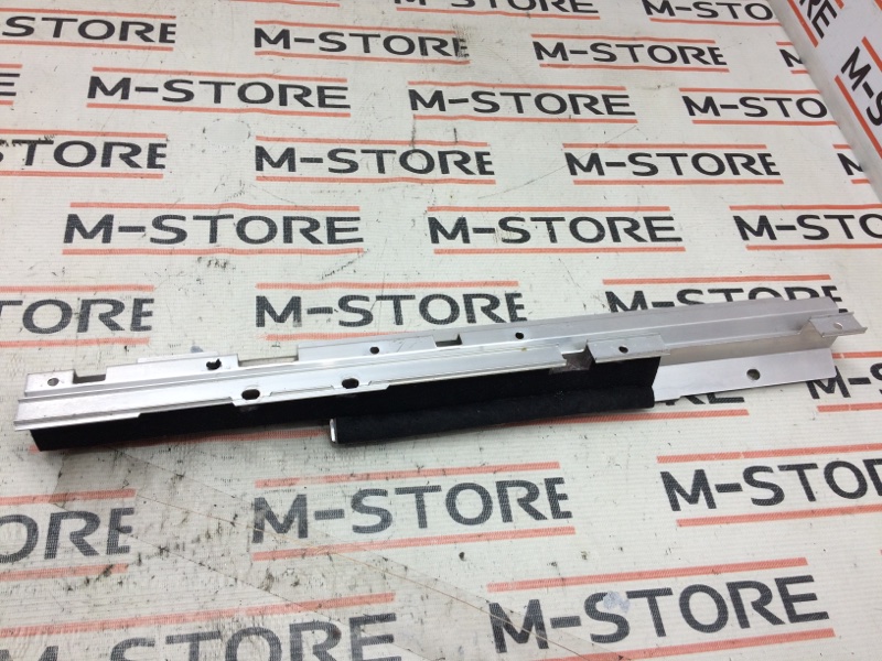 кронштейн направляющей шторки багажника, 340 рублей, Красноярск