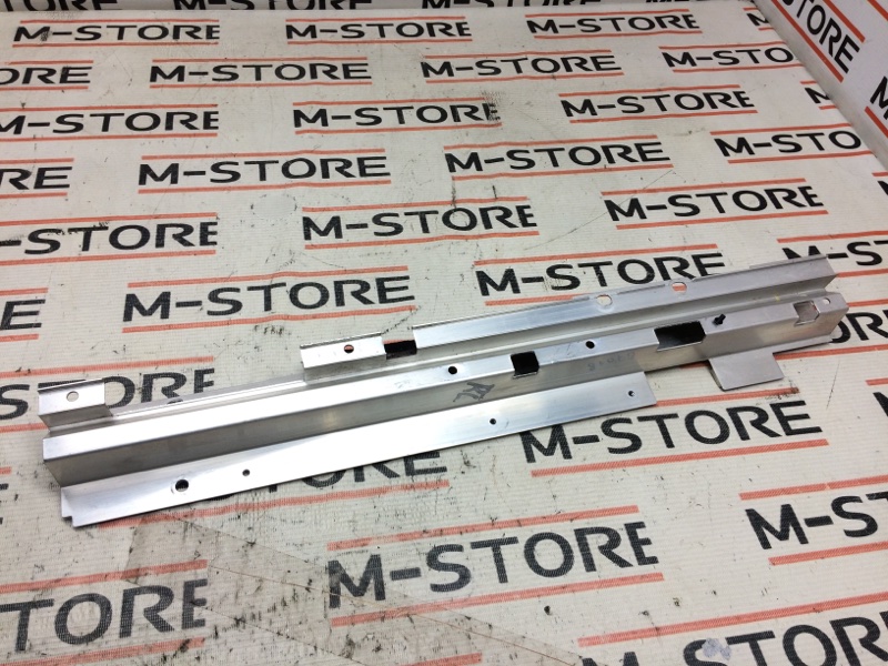 кронштейн направляющей шторки багажника, 340 рублей, Красноярск