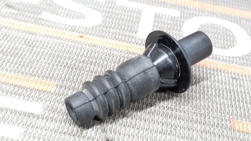 Направляющая лючка бензобака, 340 рублей, Красноярск