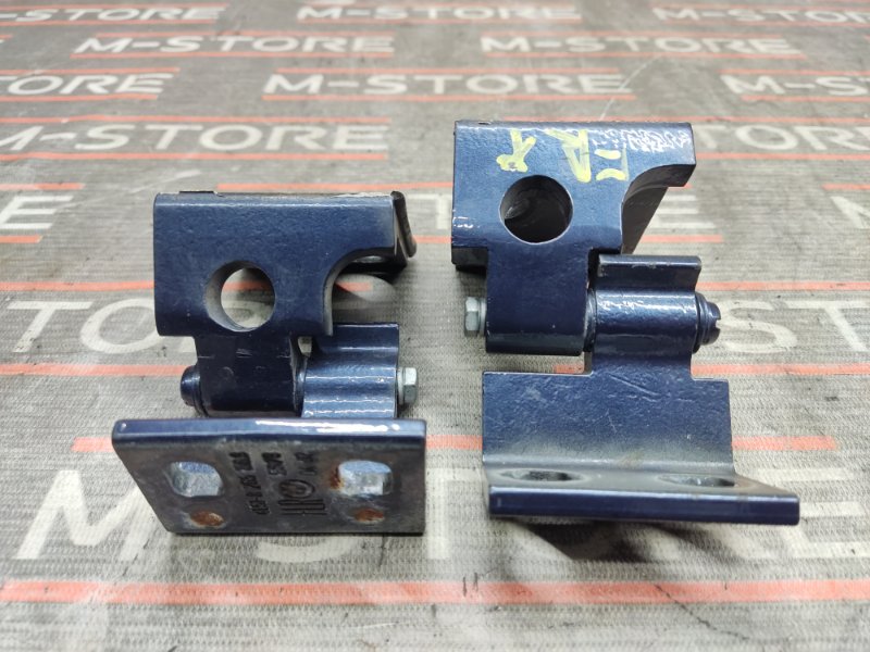 петля двери, 670 рублей, Красноярск