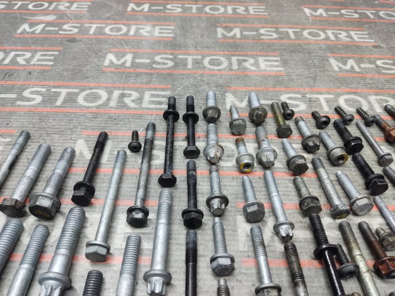 Болты и гайки ДВС, 930 рублей, Красноярск