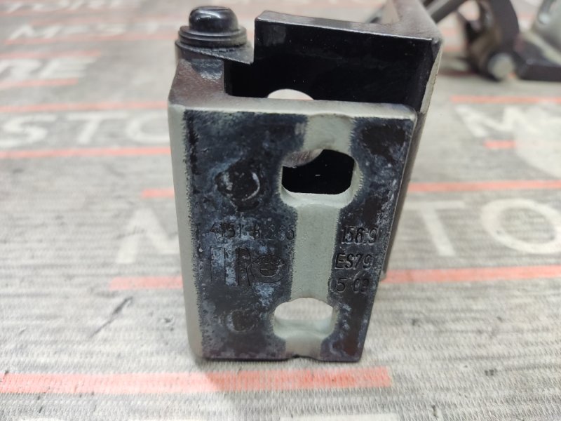 петля двери, 670 рублей, Красноярск