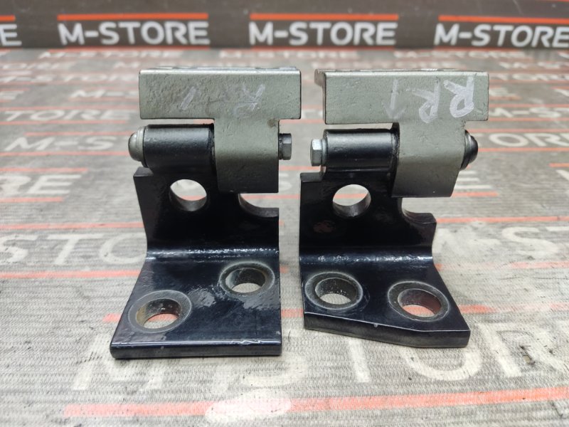 петля двери, 670 рублей, Красноярск