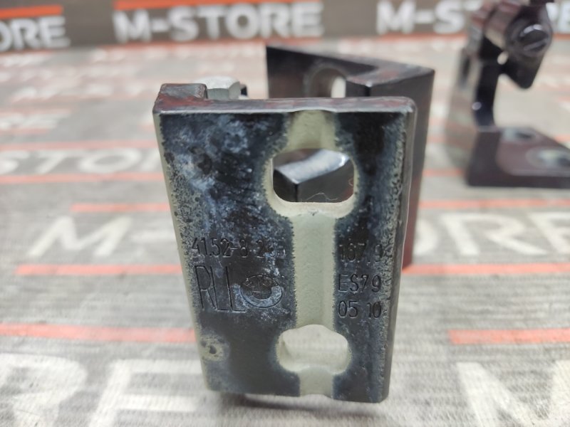 петля двери, 670 рублей, Красноярск