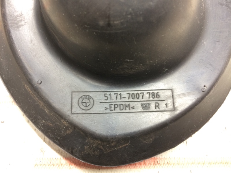 пыльник стойки, 280 рублей, Красноярск