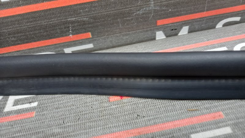 Уплотнитель капота, 630 рублей, Красноярск