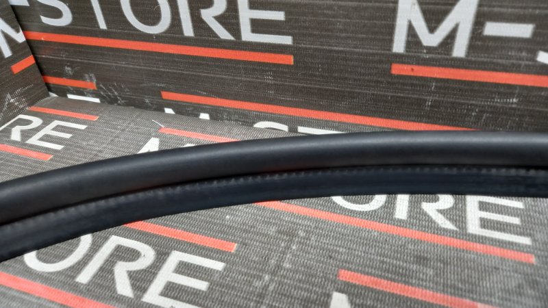 Уплотнитель капота, 630 рублей, Красноярск