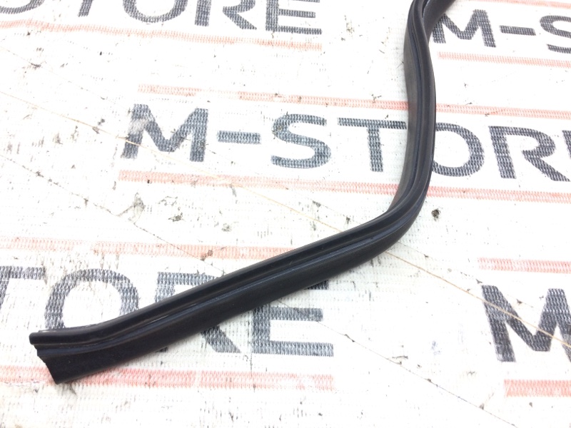 Уплотнитель капота, 510 рублей, Красноярск