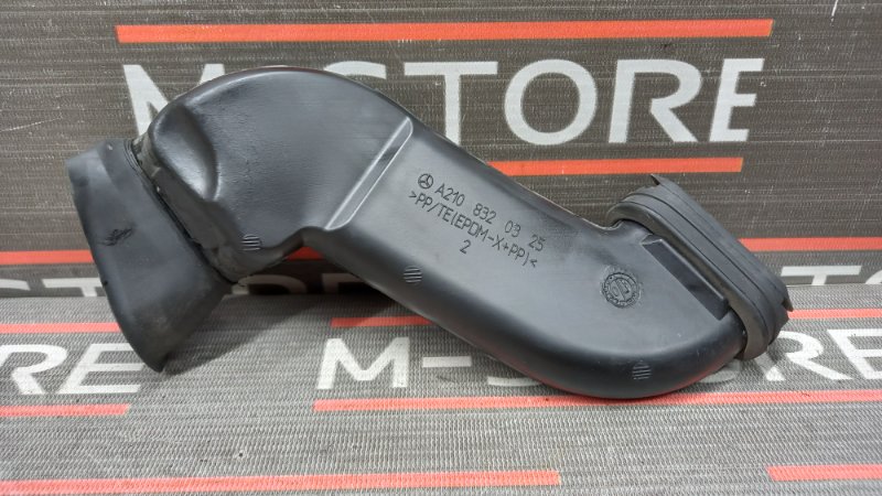 Водосток лобового стекла, 190 рублей, Красноярск