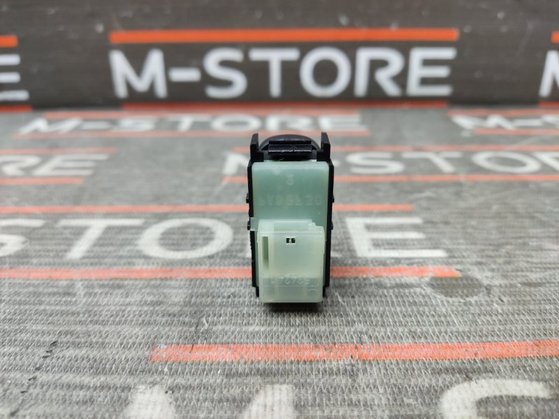 кнопка стеклоподъемника, 300 рублей, Красноярск