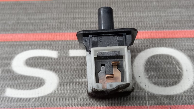 Концевик двери, 190 рублей, Красноярск