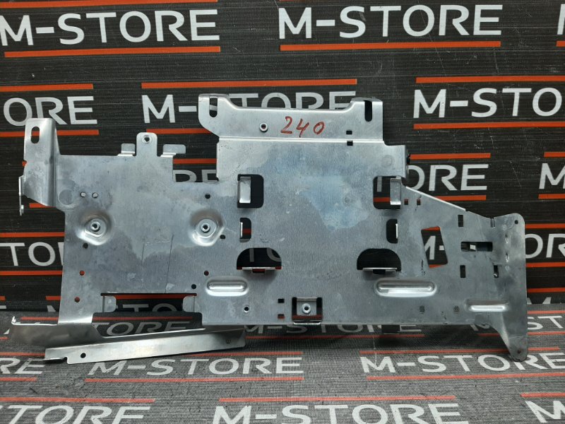 Кронштейн блока предохранителей, 280 рублей, Красноярск