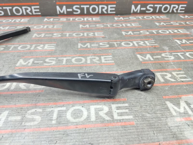 поводок стеклоочистителя, 980 рублей, Красноярск