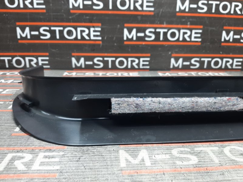 Накладка на порог салона, 350 рублей, Красноярск