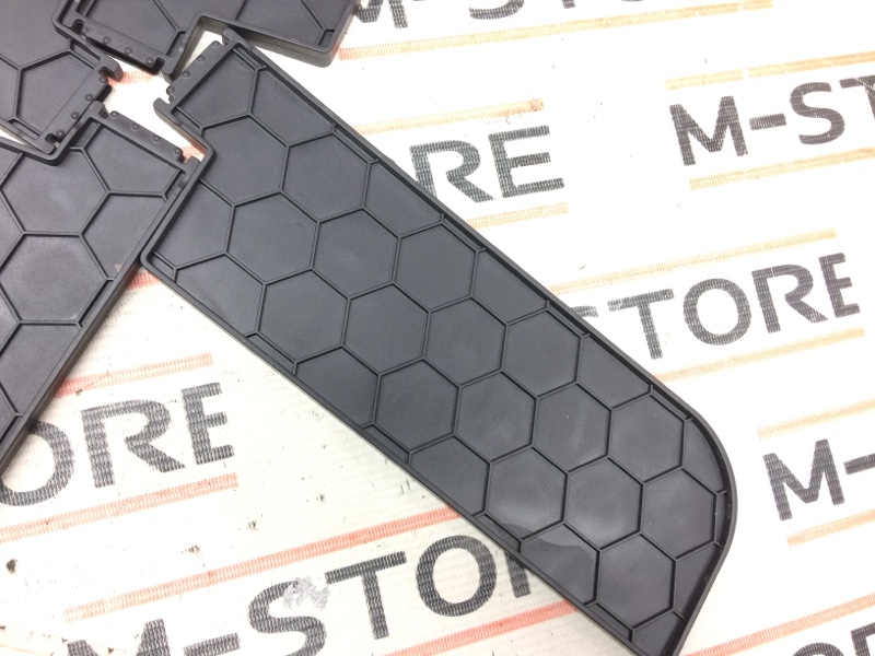 Пластик багажника, 510 рублей, Красноярск