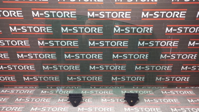 Стекло боковое, 1920 рублей, Красноярск