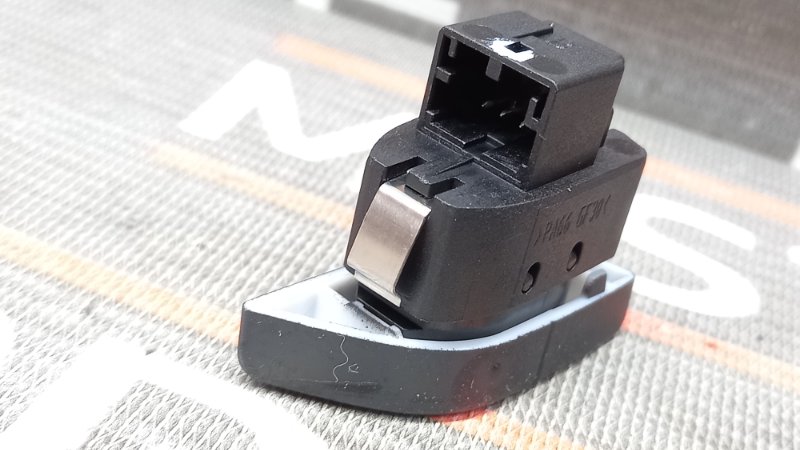 Кнопка центрального замка, 480 рублей, Красноярск