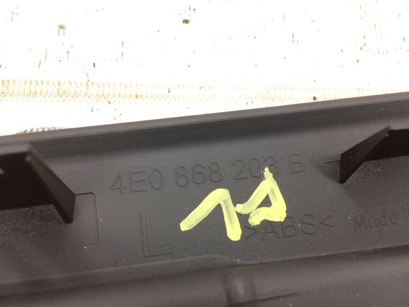 накладка стойки кузова, 340 рублей, Красноярск