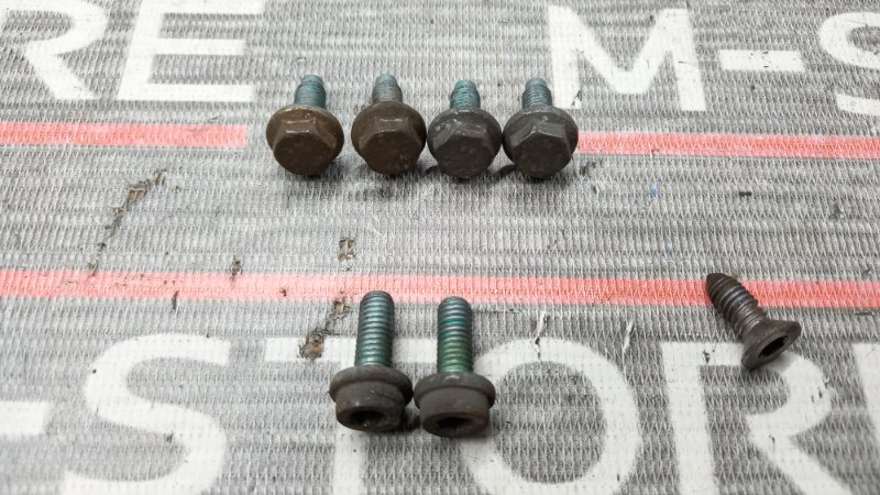 Болты и гайки задней подвески, 750 рублей, Красноярск