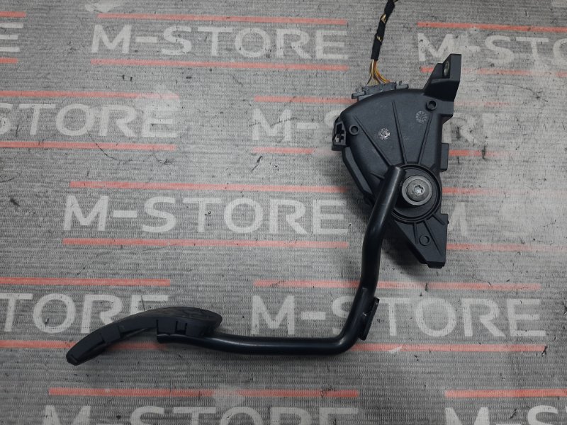 педаль газа, 910 рублей, Красноярск