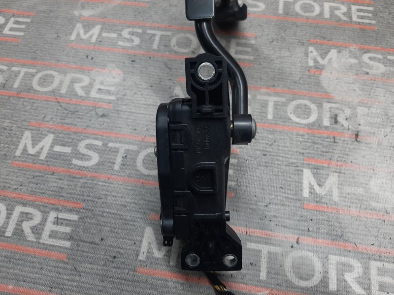 педаль газа, 910 рублей, Красноярск