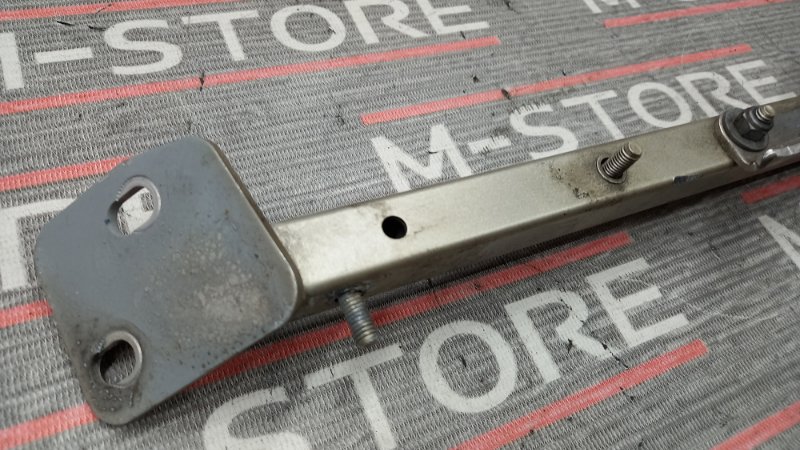 крепление бампера, 590 рублей, Красноярск