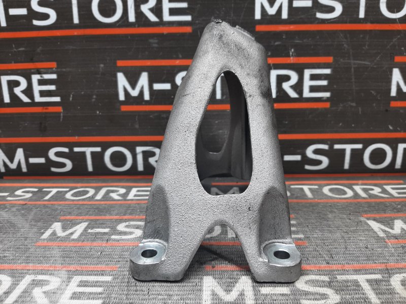 Кронштейн подушки двигателя, 930 рублей, Красноярск