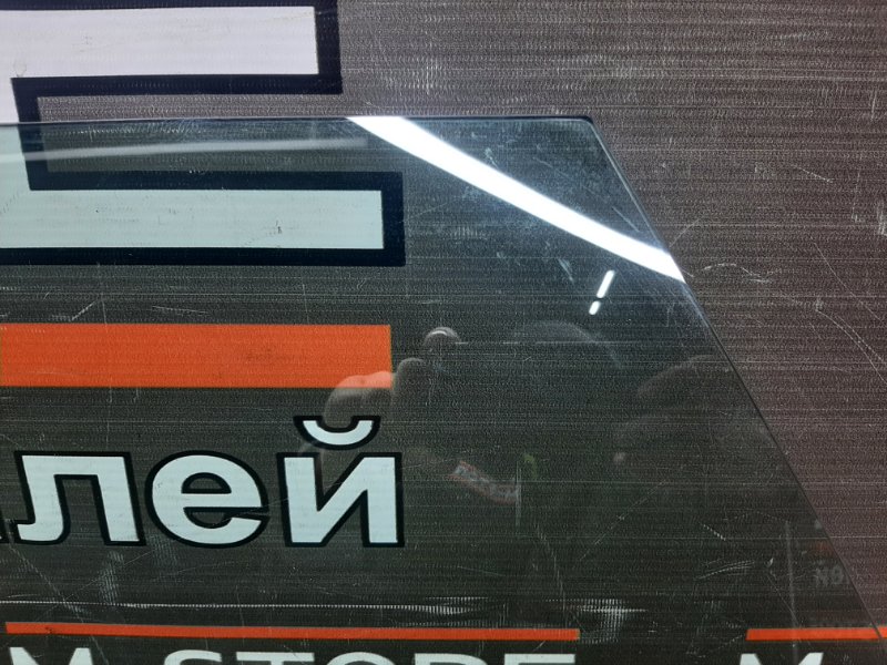 Стекло боковое, 980 рублей, Красноярск