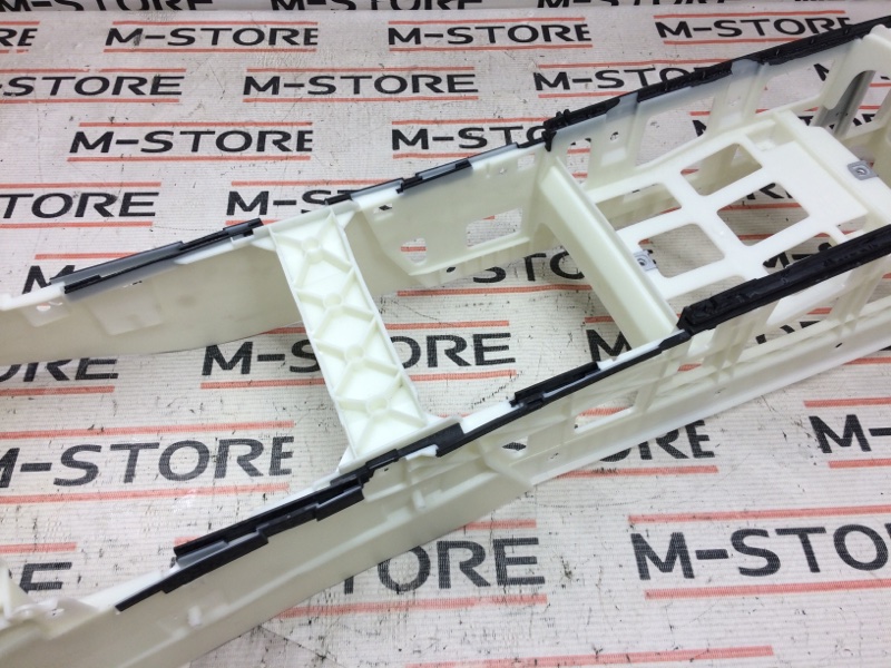 Консоль между сидений, 350 рублей, Красноярск