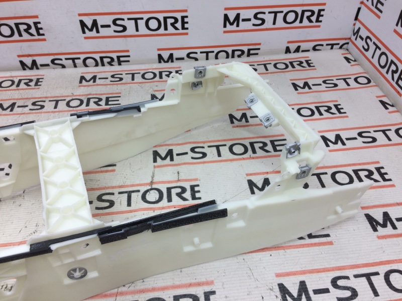 Консоль между сидений, 350 рублей, Красноярск