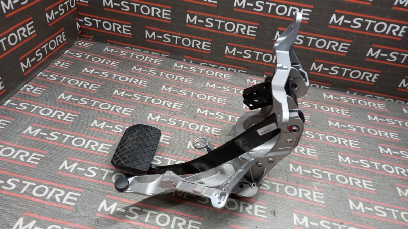 педаль тормоза, 540 рублей, Красноярск