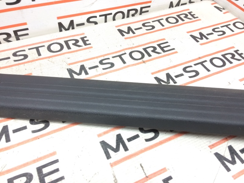 Накладка на порог салона, 480 рублей, Красноярск