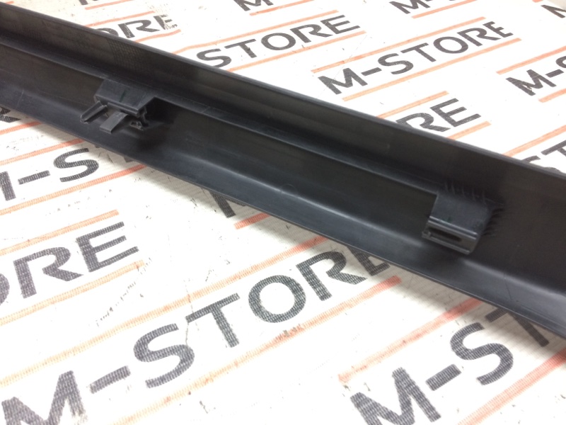 Накладка на порог салона, 480 рублей, Красноярск