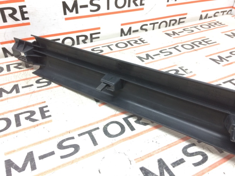 Накладка на порог салона, 480 рублей, Красноярск