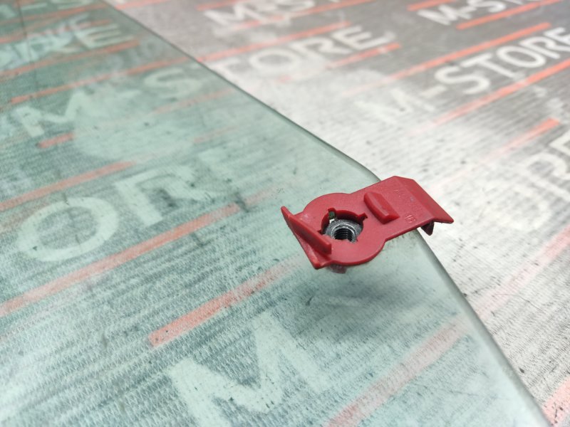 Стекло боковое, 300 рублей, Красноярск