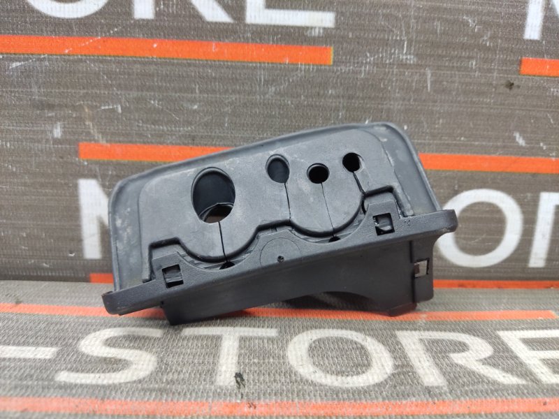 Крепление трубок, 300 рублей, Красноярск