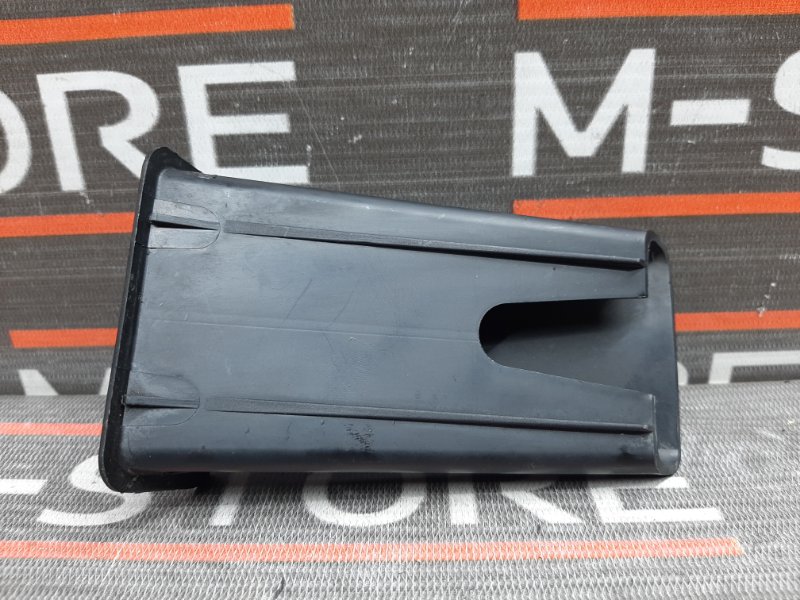 Водосток лобового стекла, 280 рублей, Красноярск