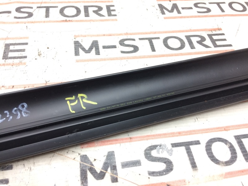 Накладка на порог салона, 300 рублей, Красноярск