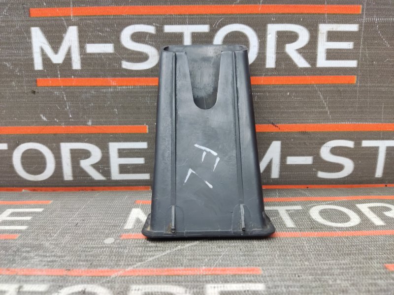 Водосток лобового стекла, 280 рублей, Красноярск