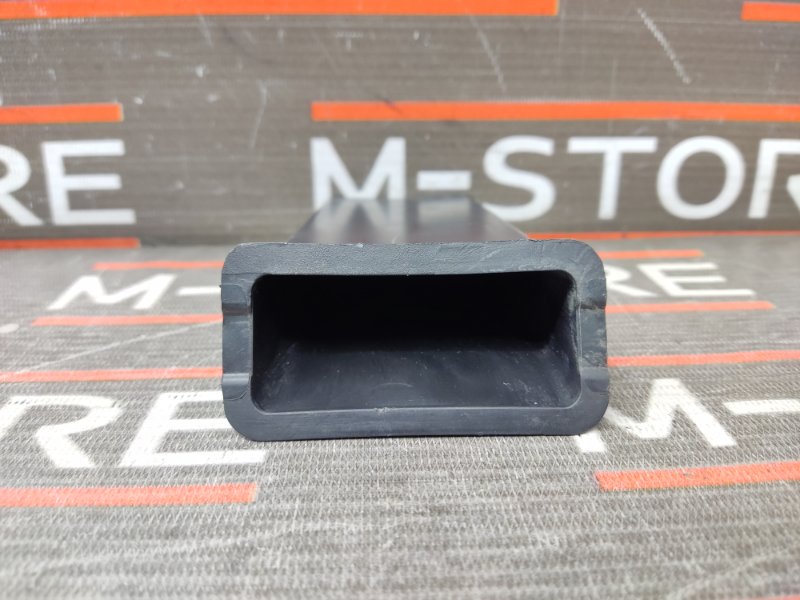 Водосток лобового стекла, 280 рублей, Красноярск